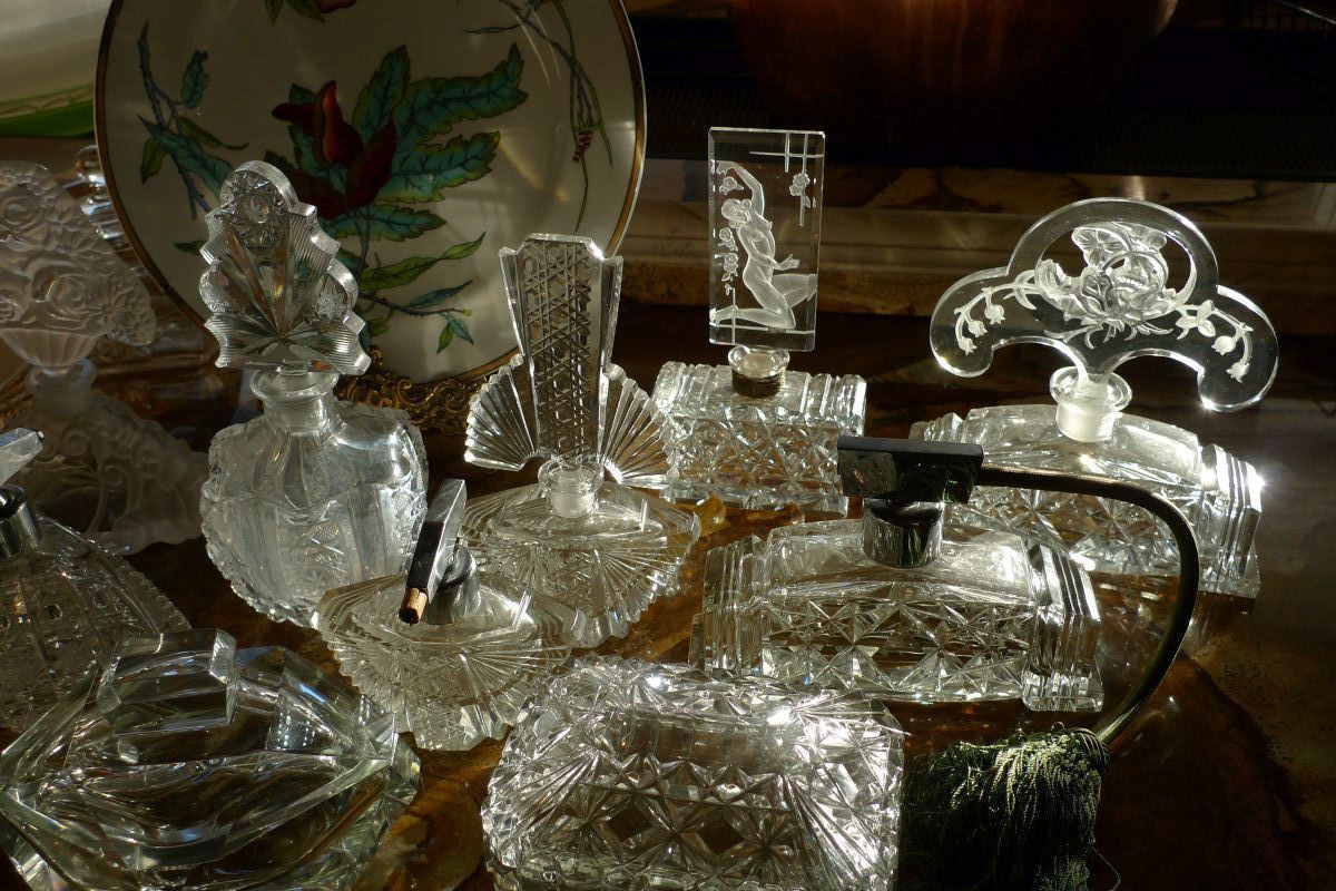 Парфюмерные флаконы